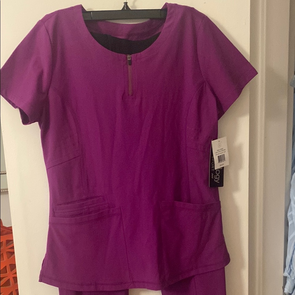 Women's scrub sets